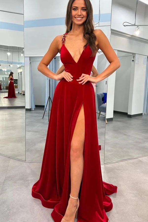Vestido de fiesta de terciopelo con escote en V y tirantes finos con abertura